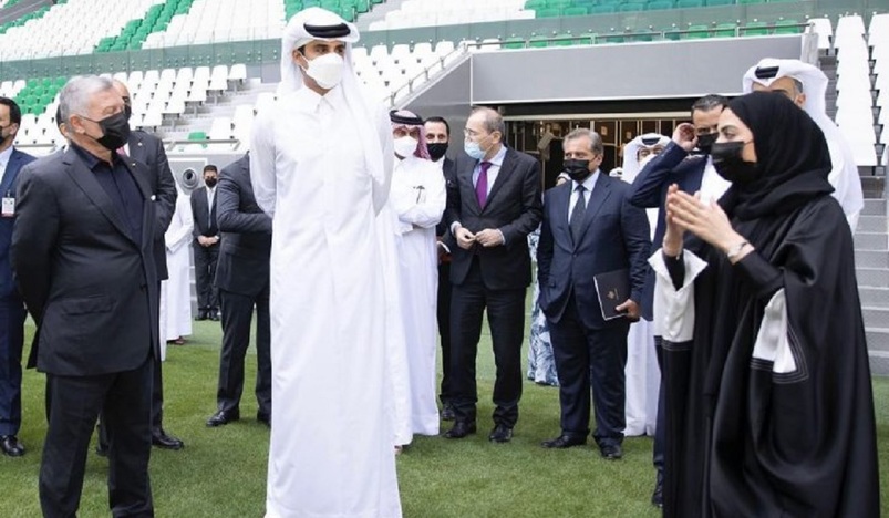 Qatar's Amir and King of Jordan visit Education City Stadium